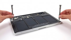 iFixIt smonta il nuovo MacBook Air 13″