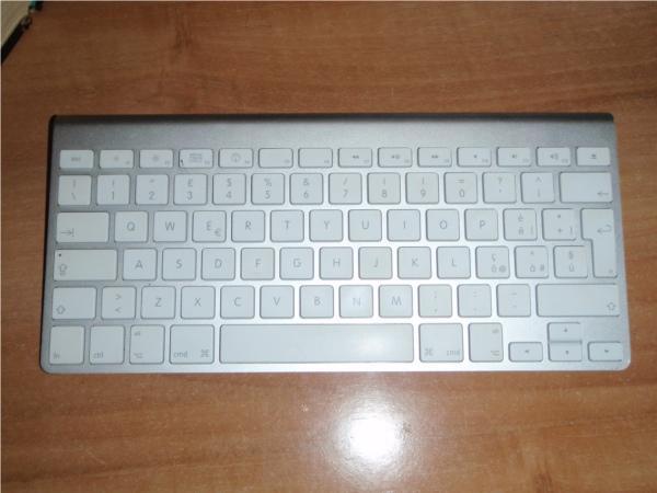 Apple Keyboard alluminium bluetooth