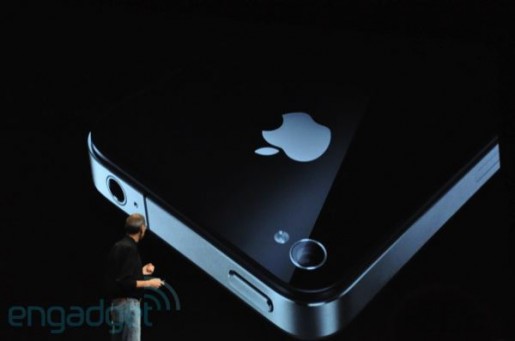 Apple iPhone 4, prime foto su Engadget 6