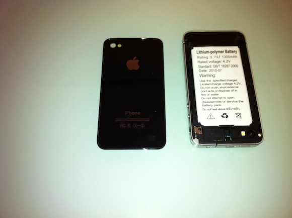 Prova di una copia dell'iPhone 4 made in China 9