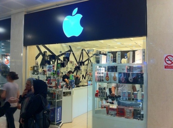 Dopo la Cina un altro falso Apple Store appare anche in Iraq 1