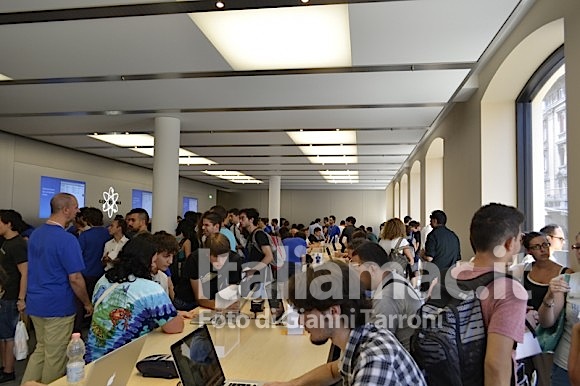 Il reportage di Italiamac dall'Apple Store di Bologna 9