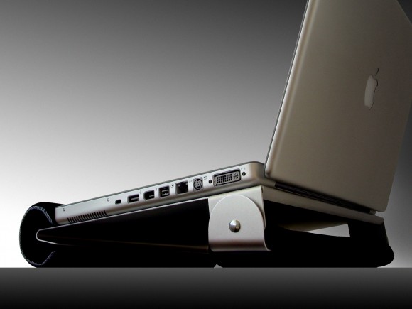 iLap: una solida base per il nostro macbook 1