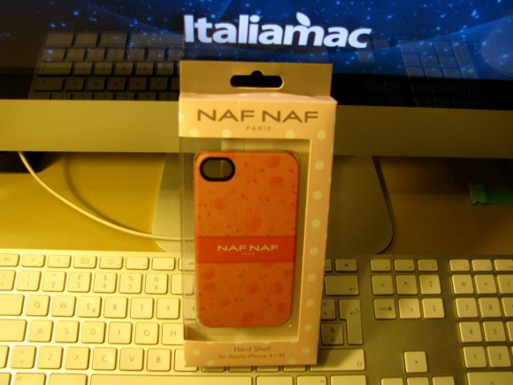 Custodia Naf Naf per iPhone 4 e 4S by Proporta 1