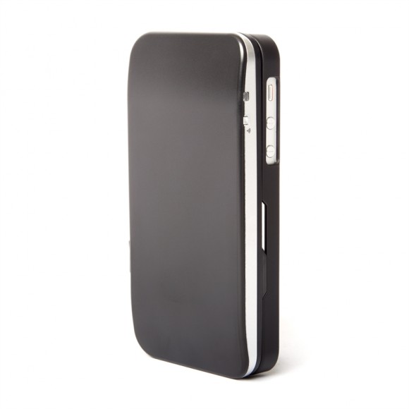 Shift, la cover per iPhone 5 con tastiera Bluetooth integrata 1