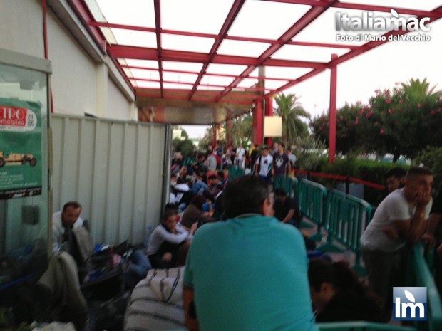 DayOne-iPhone-5c-5s-Nizza-00b