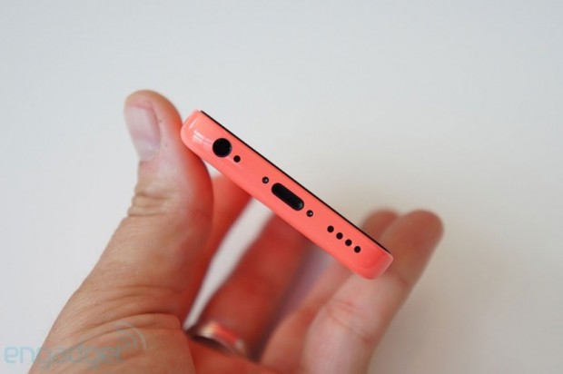 _iPhone-5c-hands-on-02