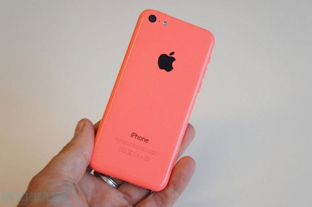 _iPhone-5c-hands-on-03