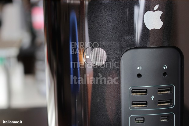 Apple-MacPro-Black-Italiamac-010