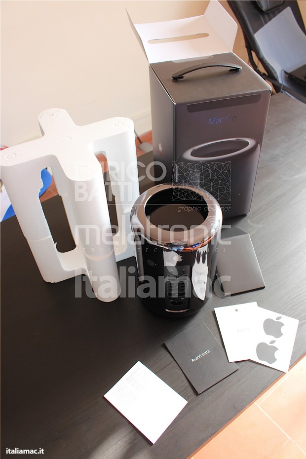 Apple-MacPro-Black-Italiamac-018