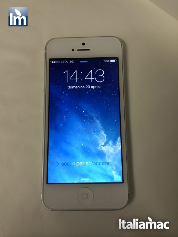 iPhone5_Front_curvato