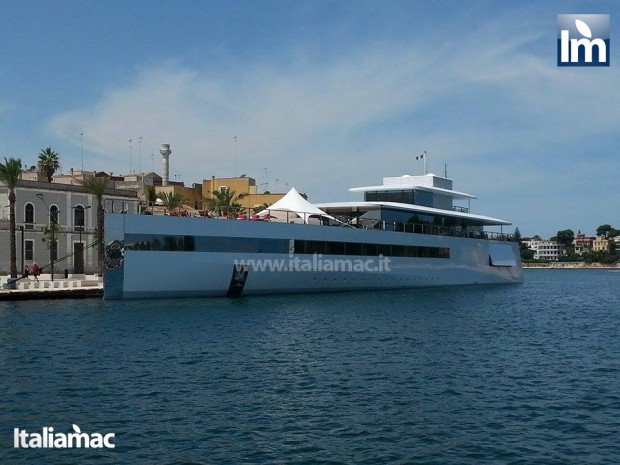 yatch-venus-steve-jobs-brindisi-17