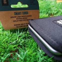 Crumpler Smart Condo 100, una cover a pochette per iPhone 6 Plus 8