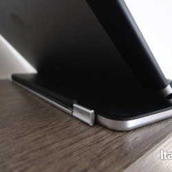 La tastiera per iPad Air che fa anche da smart cover 6