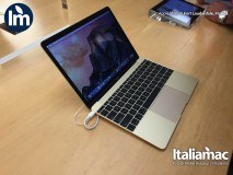 Foto di Apple Watch e nuovo MacBook all'Apple Store di Fort Lauderdale, Florida (USA) 10