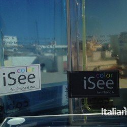 iSee2 e iSee Color, le cover per iPhone trasparenti e colorate 3