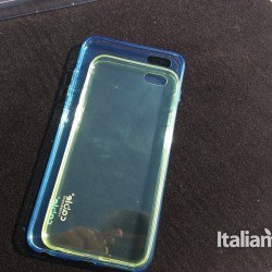 iSee2 e iSee Color, le cover per iPhone trasparenti e colorate 1