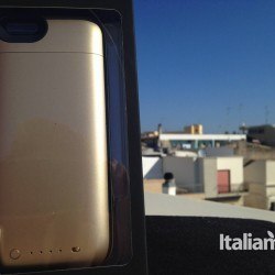 Mophie Juice Pack Air confezione aperta 2