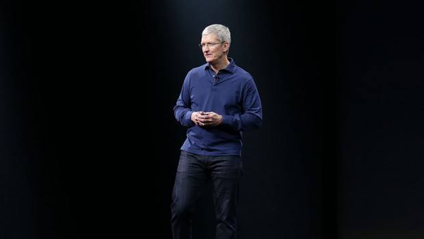 Tim-Cook-on-stage