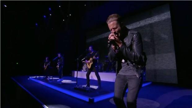 I OneRepublic suonano a sorpresa tre loro pezzi all'evento Apple 1