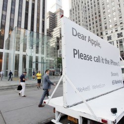 L'azienda "6S Marketing" chiede a Apple di cambiare nome ad iPhone 6s 4