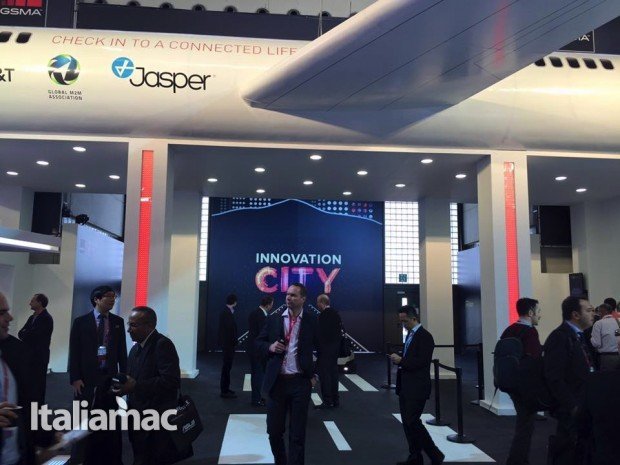 Italiamac al Mobile World Congress di Barcellona, le foto del pomriggio. [Gallery] 37