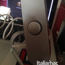 Raspberry, il microfono di Blue Microphones per Macbook e iPhone 5