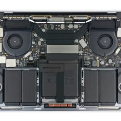 iFixit smonta il MacBook Pro 2017 con Touch Bar, ma quanto avrà di nuovo? 2