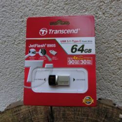 JetFlash 890S: La USB Drive con doppio connettore USB C e USB 3.0/3.1 5