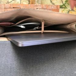 Helios: Lo zaino per laptop fino a 15 pollici di Moshi 5