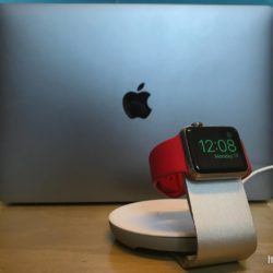 Travel Stand: Il raccogli cavo e stand di Moshi per Apple Watch 8