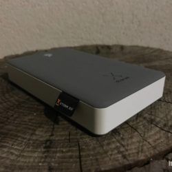 Xtorm XB2: Il powerbank da 17.000mAh con USB-C per caricare anche i nuovi MacBook Pro 9