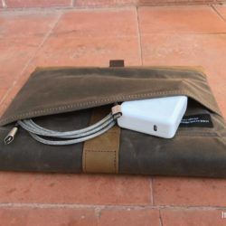 Porta il tuo MacBook Pro sempre con te con la SleeveCase di sfbags 5