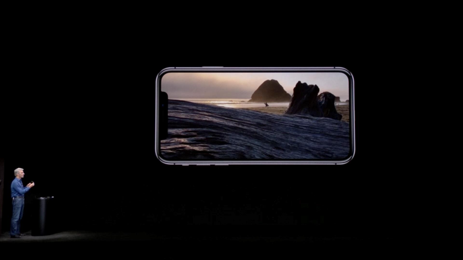 iPhone X è il nuovo gioiellino presentato da Apple 4