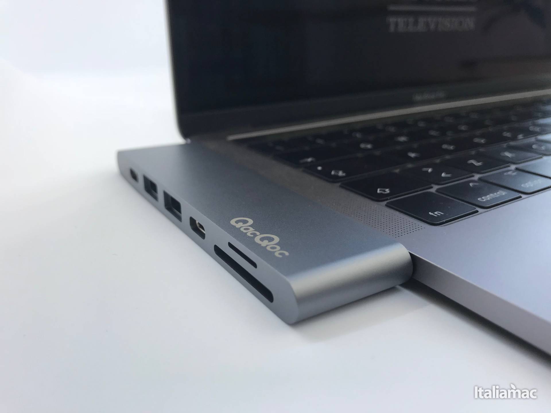 QacQoc: L'hub USB-C con HDMI di cui non potrete far a meno 7