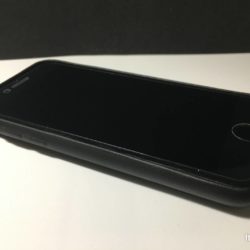 Mujjo: La custodia in vera pelle con porta carte per iPhone 7/8 11