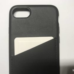 Mujjo: La custodia in vera pelle con porta carte per iPhone 7/8 15