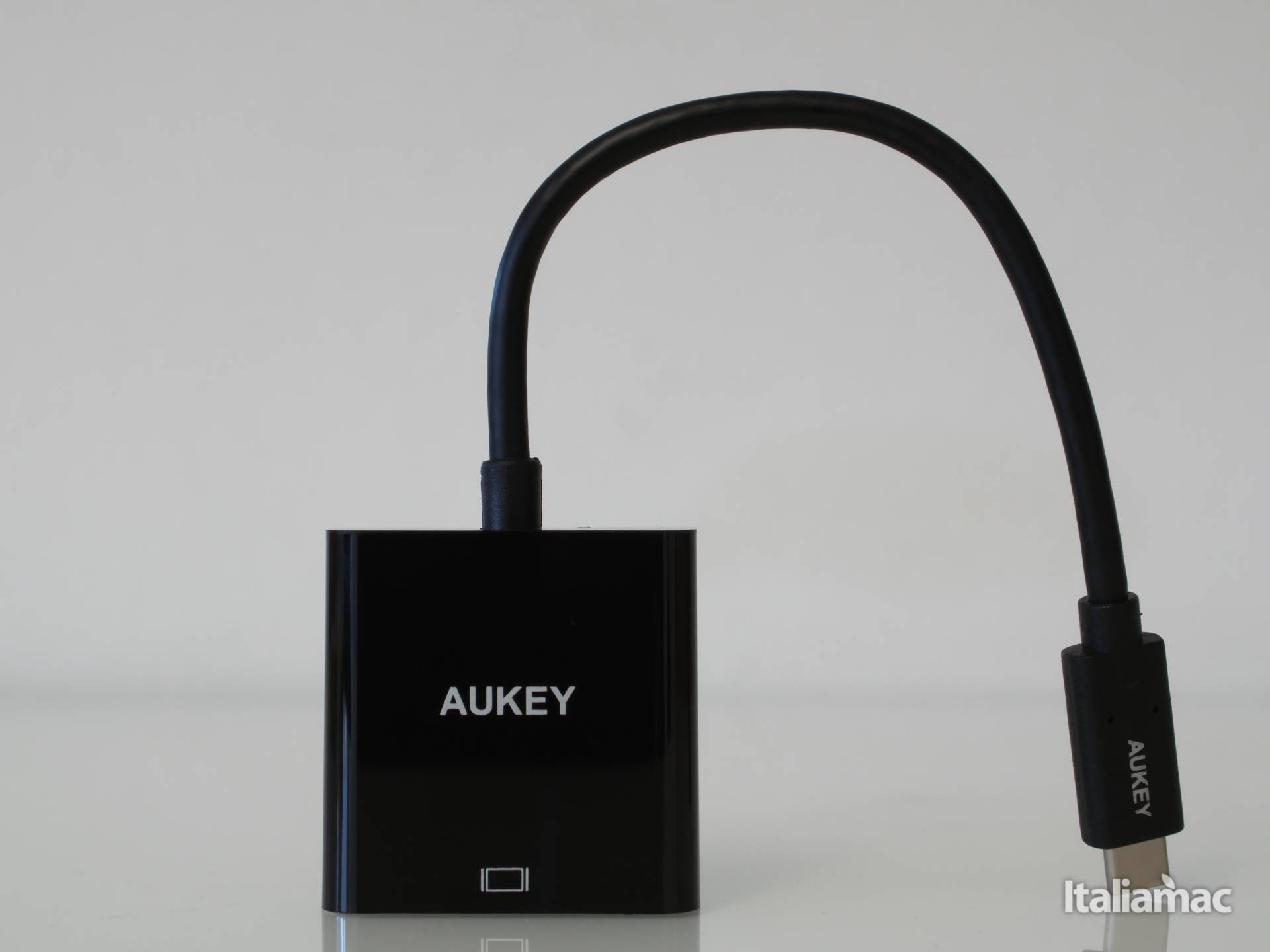 AUKEY USB C to HDMI Adapter 