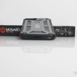 UAG Monarch: La custodia a 5 strati con certificazione militare 12