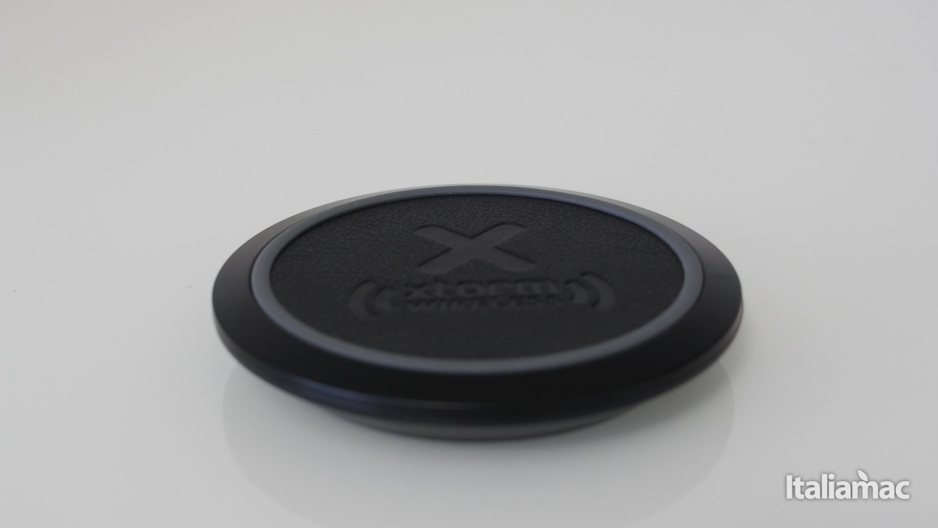 Xtorm: Caricabatterie wireless con ricarica rapida a 10W 7