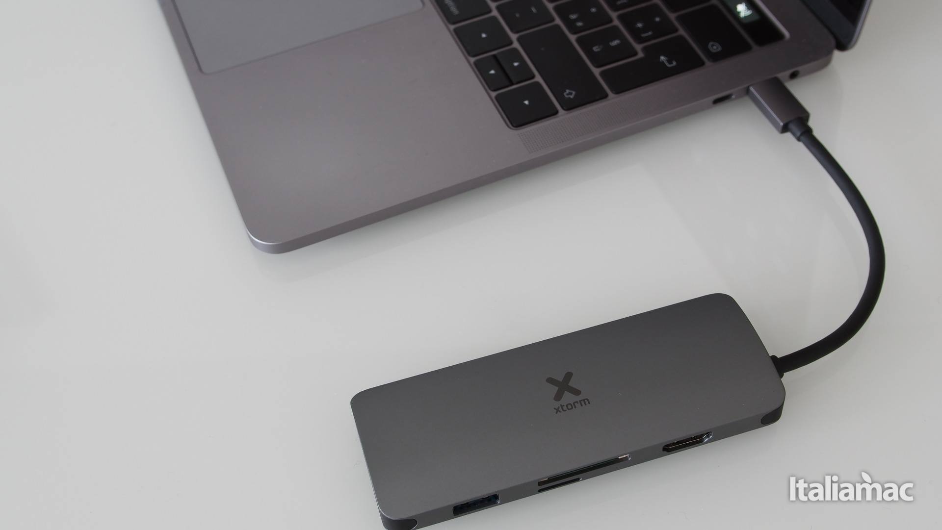 Xtorm Hub USB-C 5 in 1 per MacBook e MacBook Pro 5