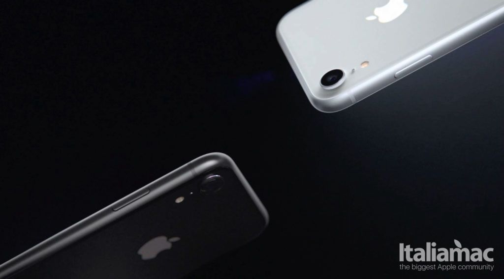 20 foto del nuovo Apple iPhone XR, in 6 colori 12