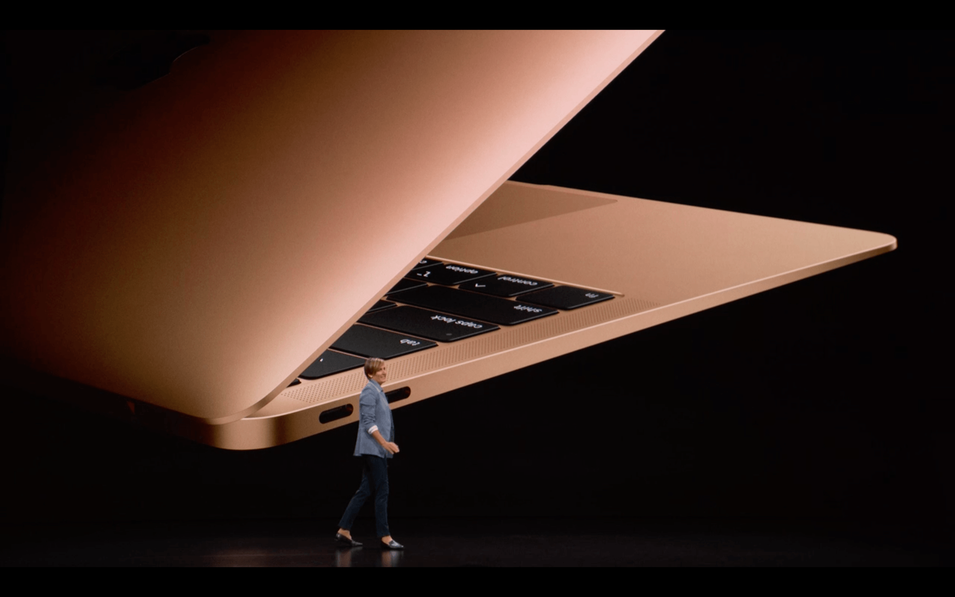 Appena presentato il nuovo MacBook Air totalmente riprogettato 2