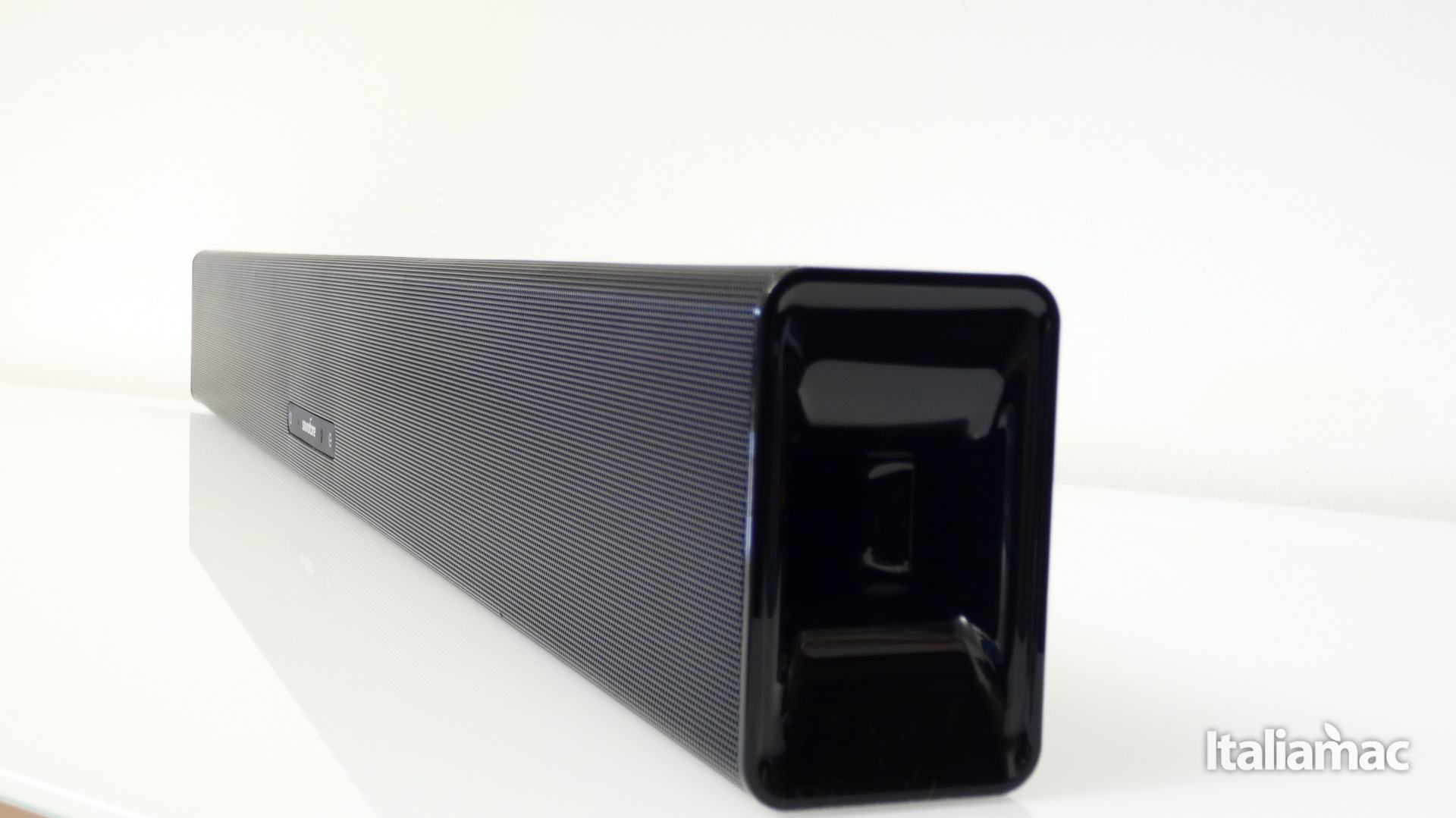 Soundcore Infini la soundbar potente con subwoofer integrati 7