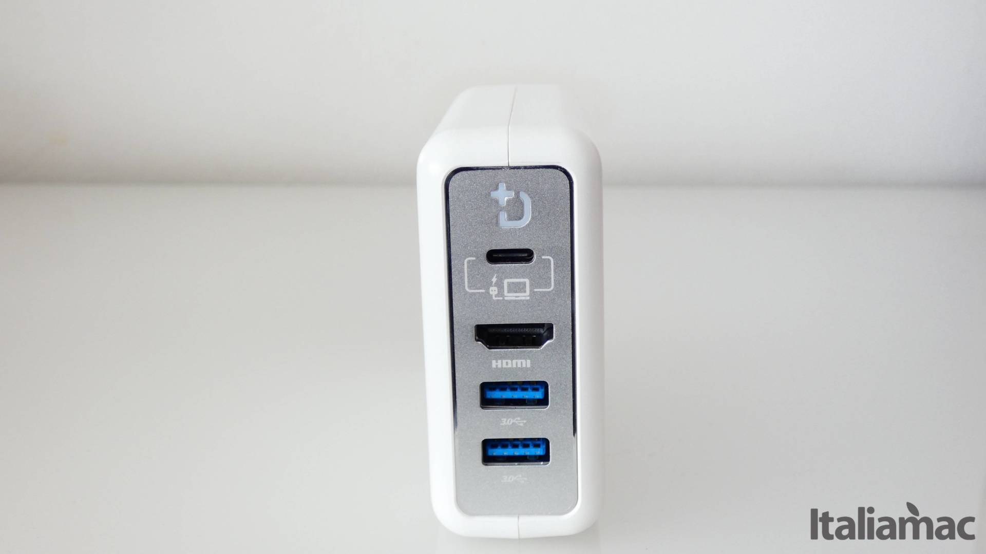 DockCase: Trasforma il caricabatterie USB-C di MacBook Pro / Air in un hub 10