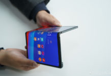 Samsung avrebbe spedito un set di display pieghevoli ad Apple