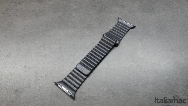 I cinturini in pelle e maglia milanese di Supwatch per Apple Watch 7