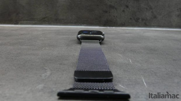I cinturini in pelle e maglia milanese di Supwatch per Apple Watch 4