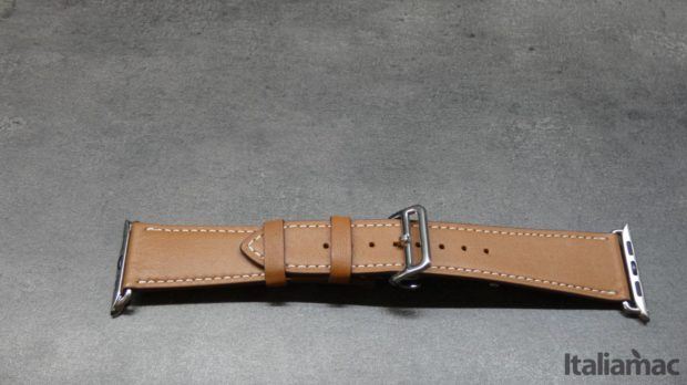 I cinturini in pelle stile Hermès e Ceramica per Apple Watch 1