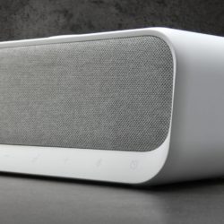 Soundcore Wakey: La sveglia intelligente con ricarica wireless e speaker